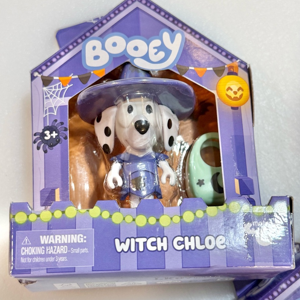 Bluey Halloween Booey figure set of 3 Bluey bingo and Chloe New in box - Picture 4 of 4
